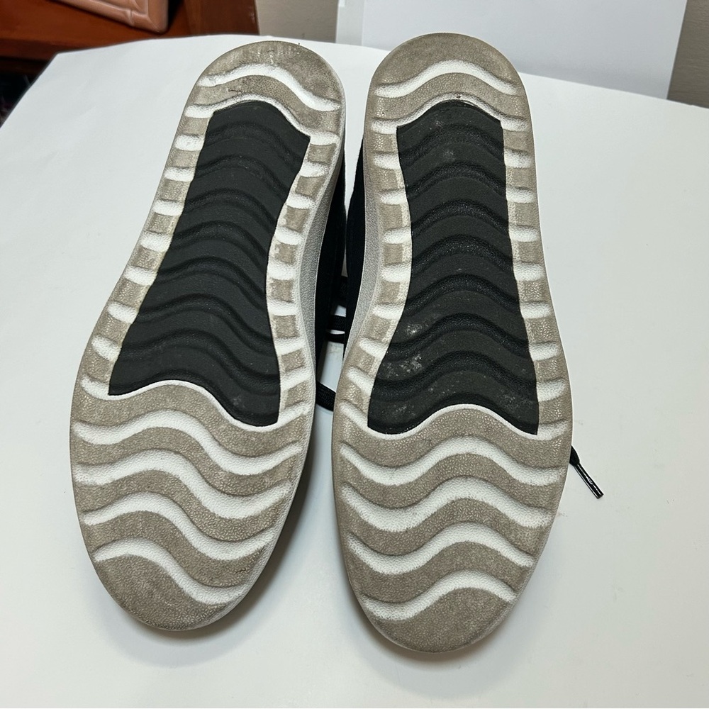 Allbirds Canvas Pacer Sneakers - 10 - Picture 5 of 13